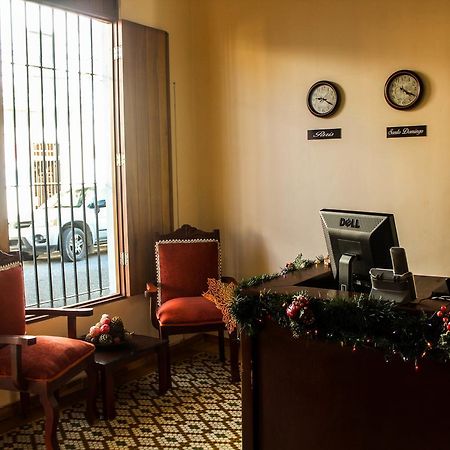 Colonial Charm Hostel 聖多明哥 外观 照片