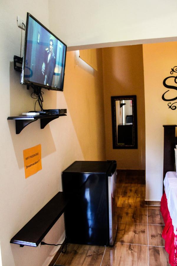 Colonial Charm Hostel 聖多明哥 外观 照片
